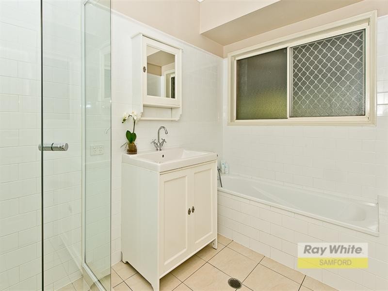 14 Gladewood Court, Samford Valley QLD 4520