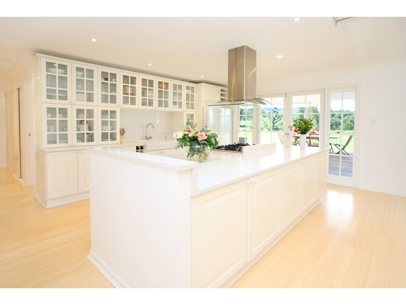 6 Horseshoe Court, Samford QLD 4520