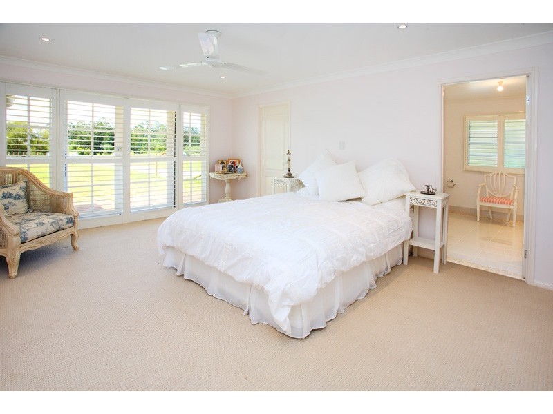 6 Horseshoe Court, Samford QLD 4520