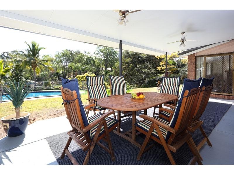 5 Meredith Court, Bunya QLD 4055