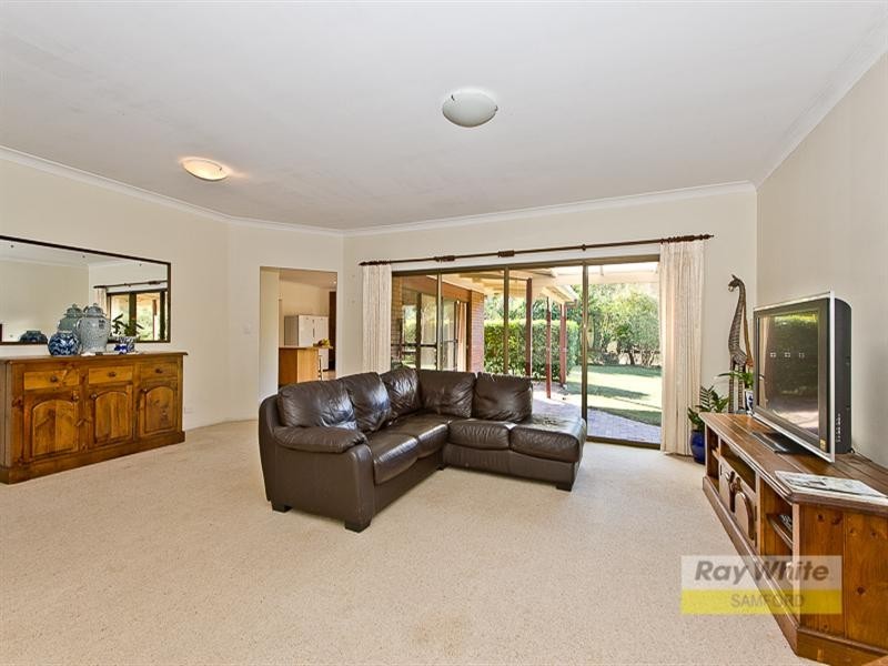 15 Greenwood Crescent, Samford Valley QLD 4520