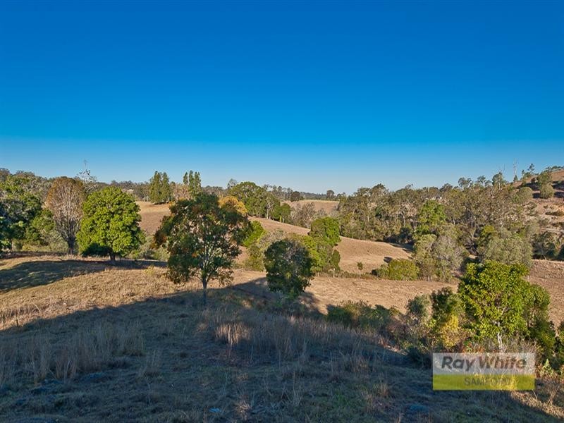 43 Dobson Road, Clear Mountain QLD 4500
