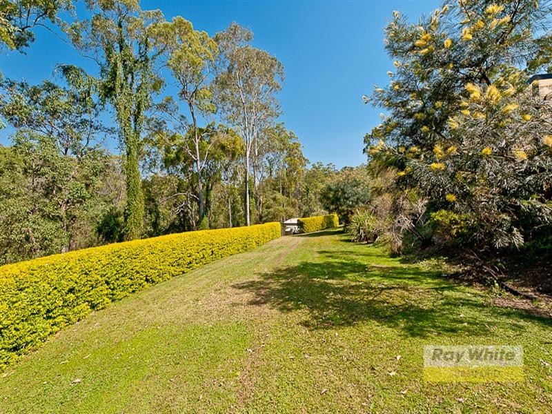 14 Willem Drive, Draper QLD 4520