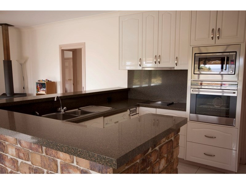 29 Woodview Street, Samford Valley QLD 4520