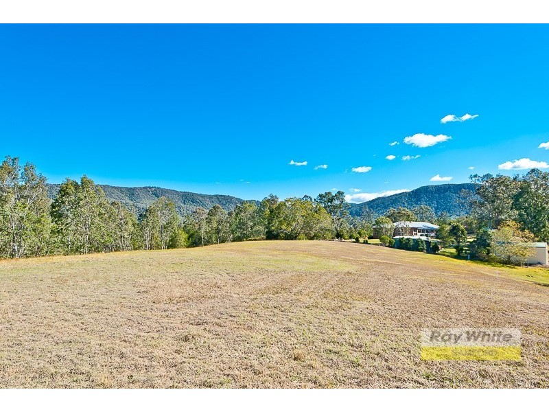 11 Angshelle Court, Samford Valley QLD 4520