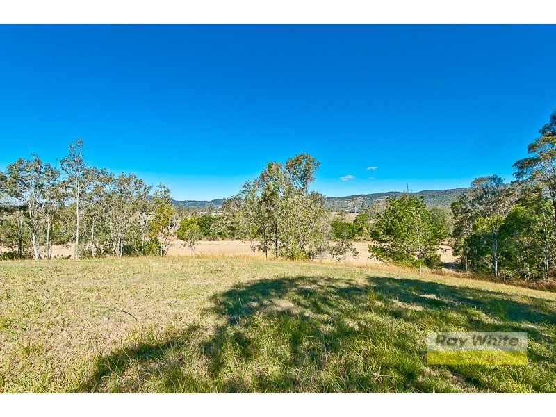 11 Angshelle Court, Samford Valley QLD 4520