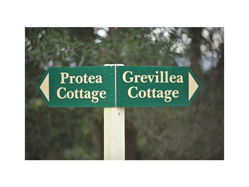 106 Woodward Road, Armstrong Creek QLD 4520