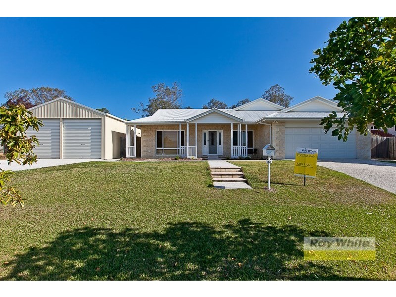 33 Chalmers Court, Samford Village QLD 4520