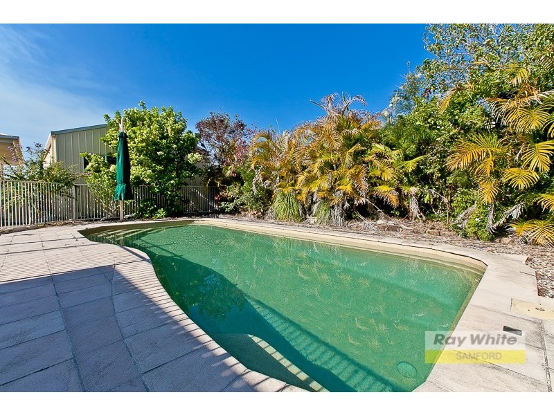 33 Chalmers Court, Samford Village QLD 4520