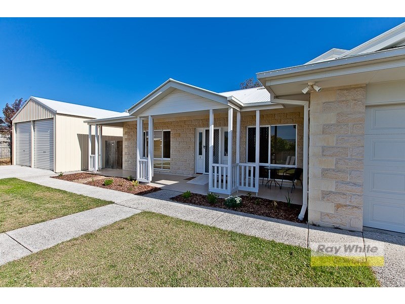 33 Chalmers Court, Samford Village QLD 4520