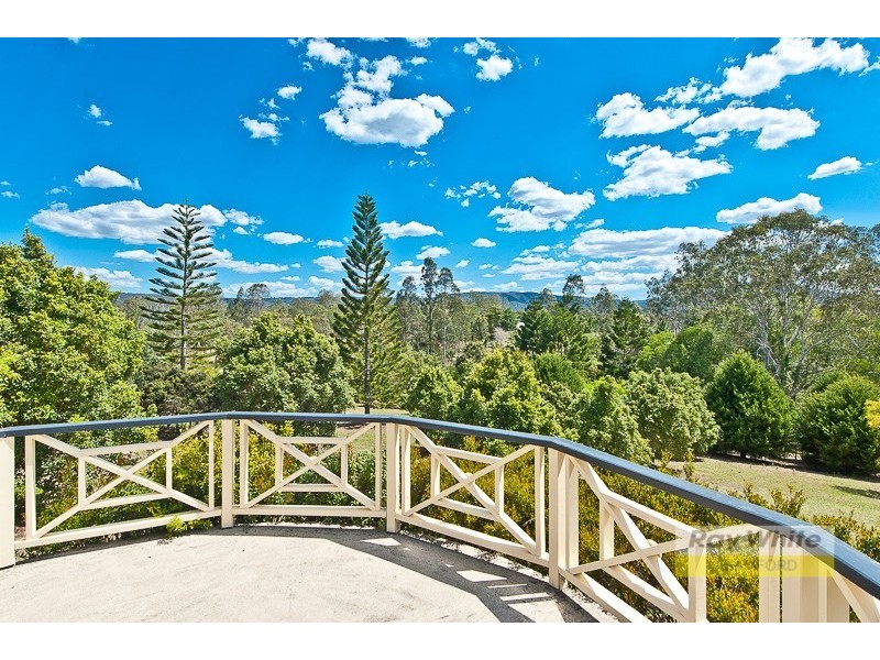 4 Riverine Court, Samford Valley QLD 4520