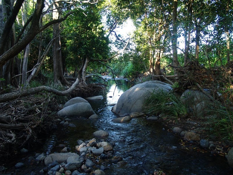 699 Mount Glorious Road, Highvale QLD 4520