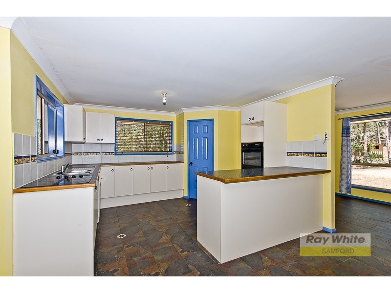 94 Kriesch Road, Samsonvale QLD 4520