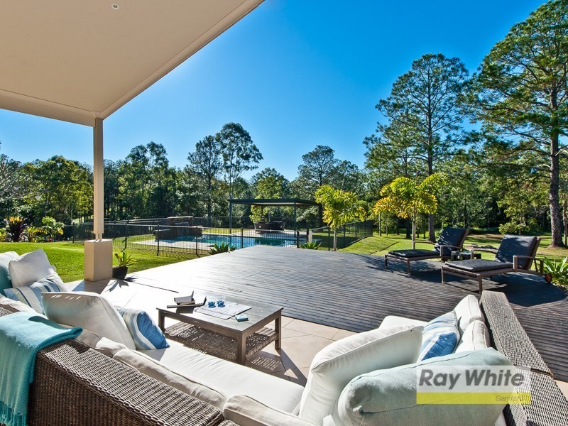 6 Kay Drive, Samford Valley QLD 4520