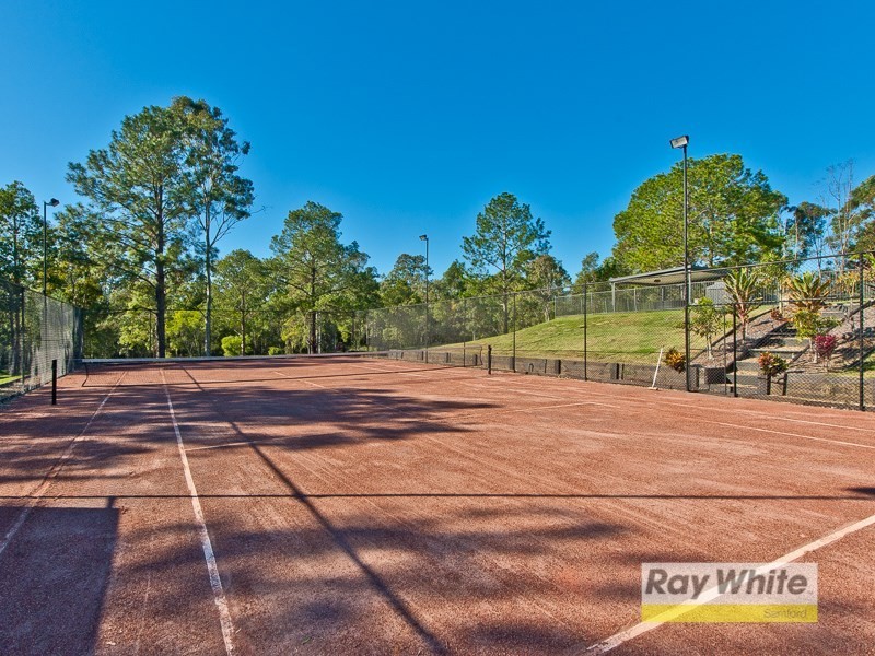 6 Kay Drive, Samford Valley QLD 4520