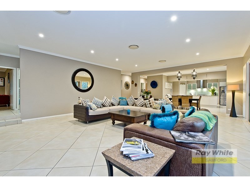 6 Kay Drive, Samford Valley QLD 4520