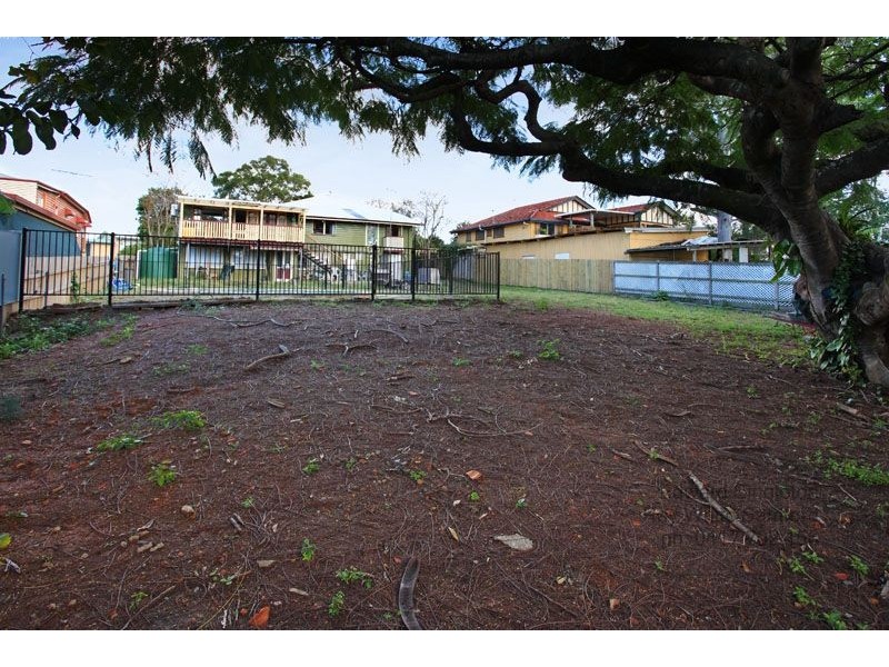 65 Deagon Street, Sandgate QLD 4017