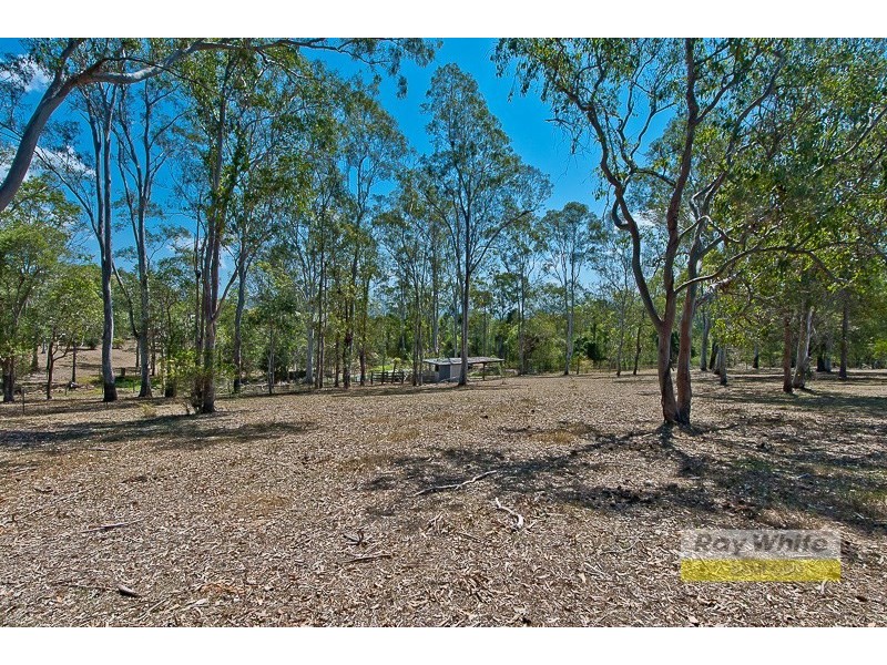 98 Camp Mountain Road, Camp Mountain QLD 4520