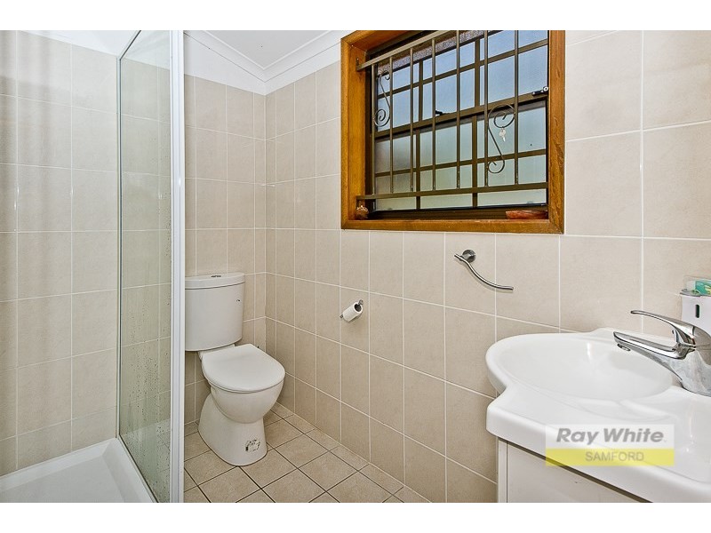 98 Camp Mountain Road, Camp Mountain QLD 4520