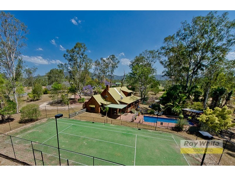 98 Camp Mountain Road, Camp Mountain QLD 4520