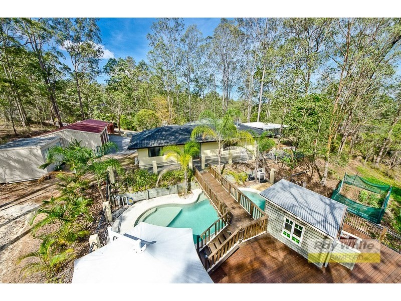 3 Boland Court, Eatons Hill QLD 4037