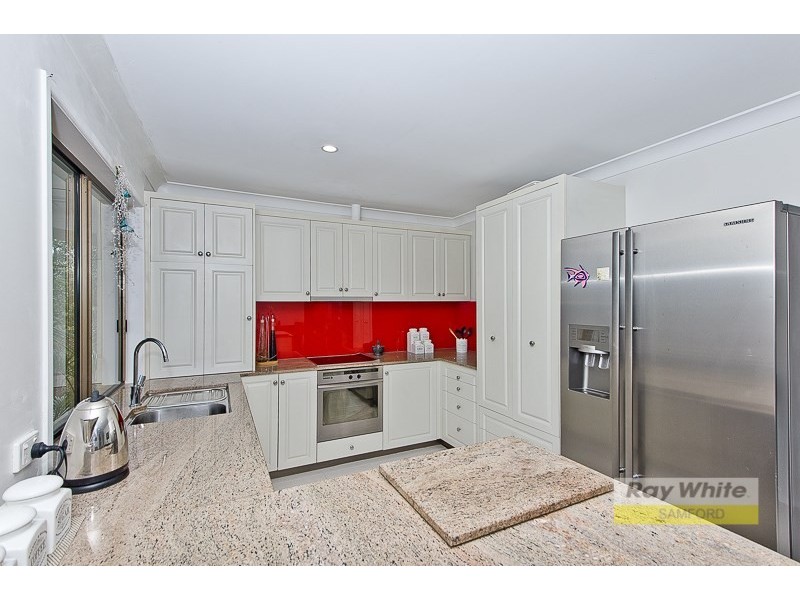 3 Boland Court, Eatons Hill QLD 4037