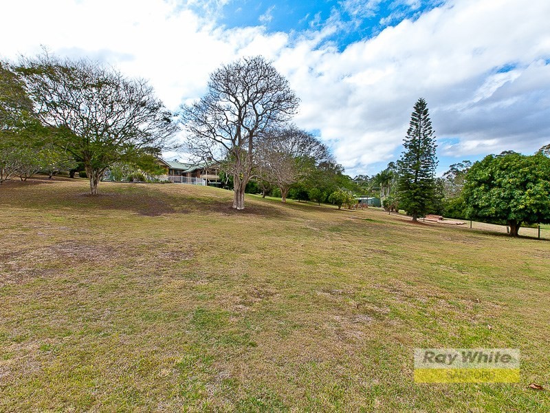 3 Carson Drive, Bunya QLD 4055