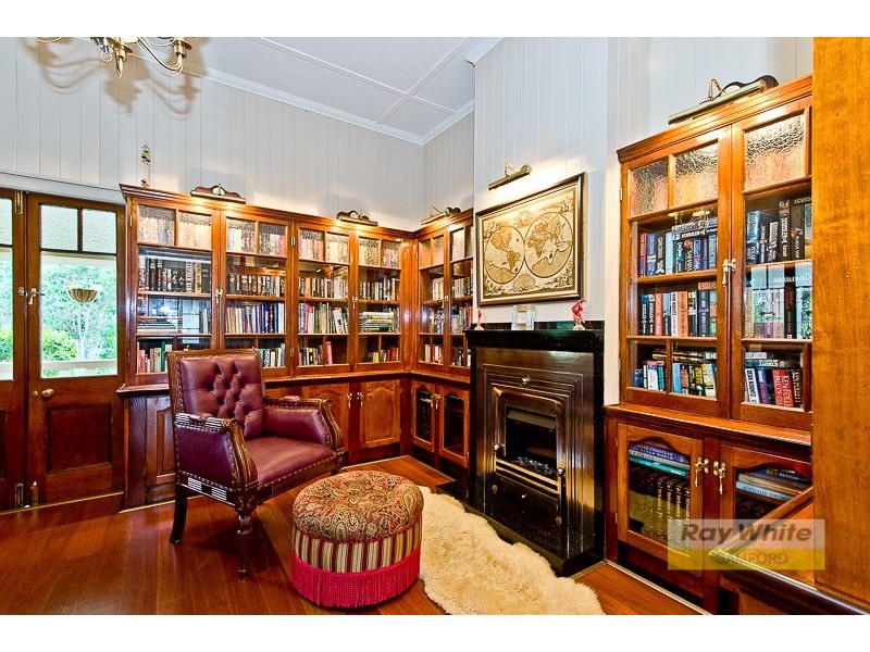 35 Woodview Street, Samford Valley QLD 4520