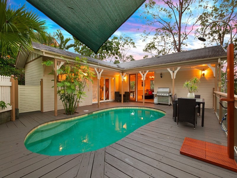 35 Woodview Street, Samford Valley QLD 4520