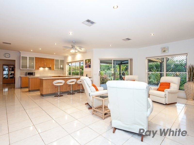 26 Ascot Crescent, Samford Valley QLD 4520