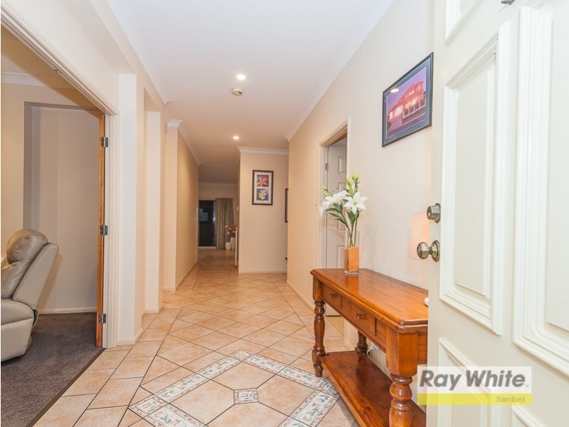 14 Barron Place, Joyner QLD 4500