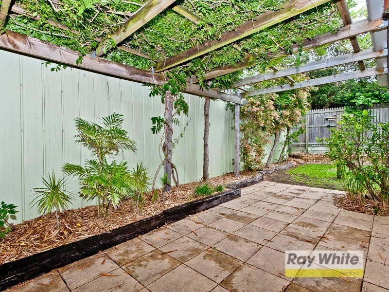 61 Cash Avenue, Samford Village QLD 4520