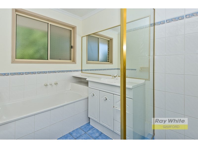 10 Janley Court, Wights Mountain QLD 4520