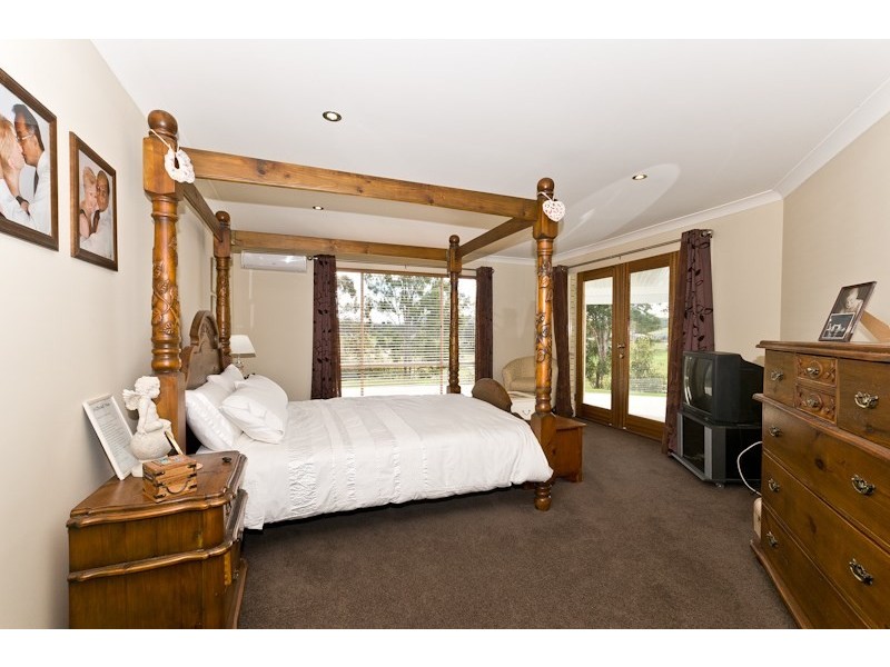 3 Currell Circuit, Samford Valley QLD 4520