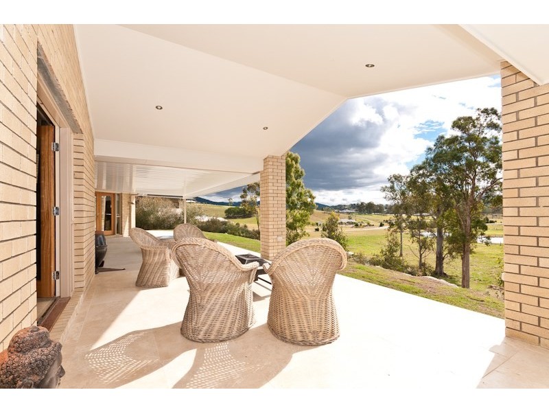 3 Currell Circuit, Samford Valley QLD 4520