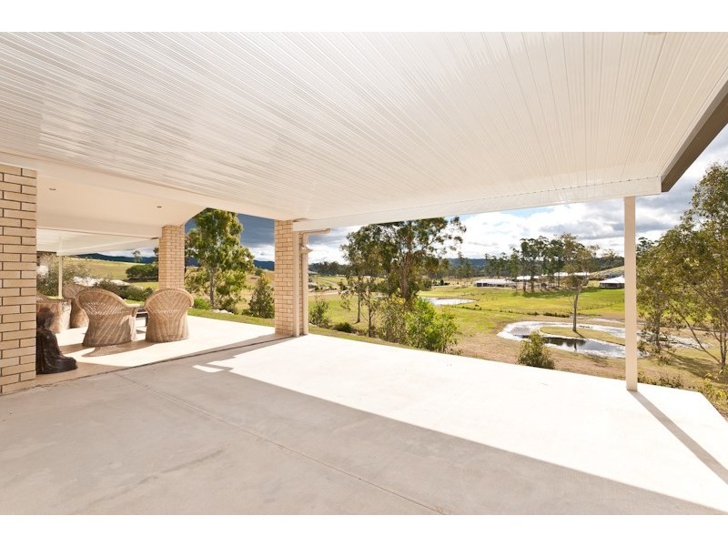 3 Currell Circuit, Samford Valley QLD 4520