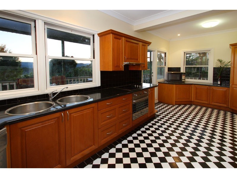 Clear Mountain QLD 4500