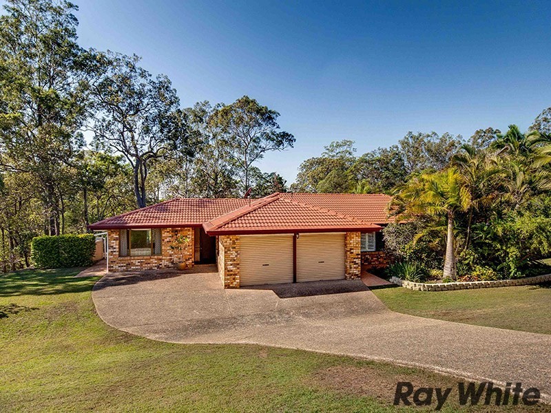 Bunya QLD 4055