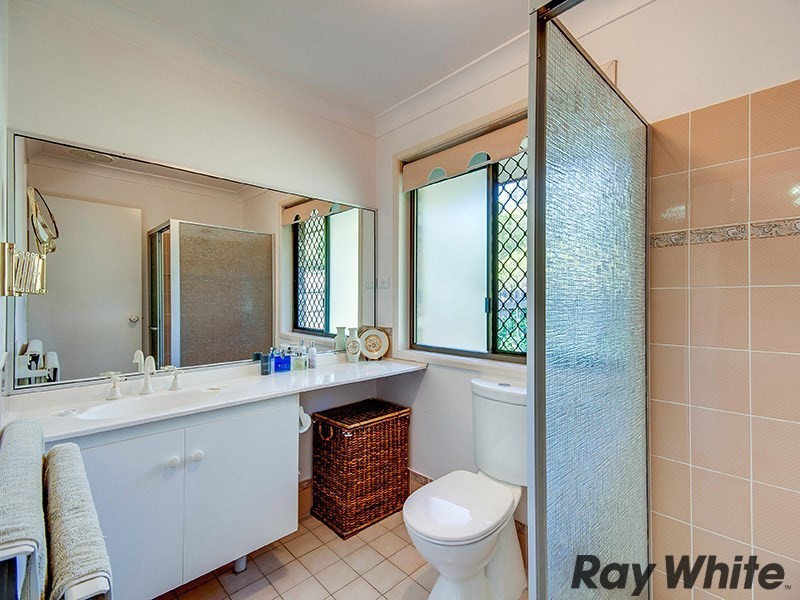 Bunya QLD 4055