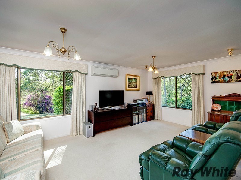 Bunya QLD 4055