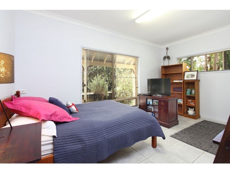 24 Trentham Place, Samford Village QLD 4520