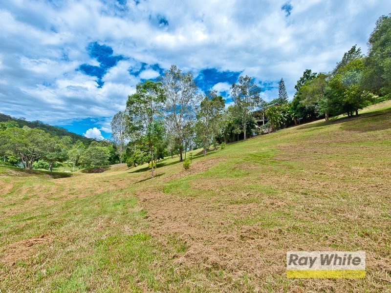 16 Woodglen Court, Samford Valley QLD 4520