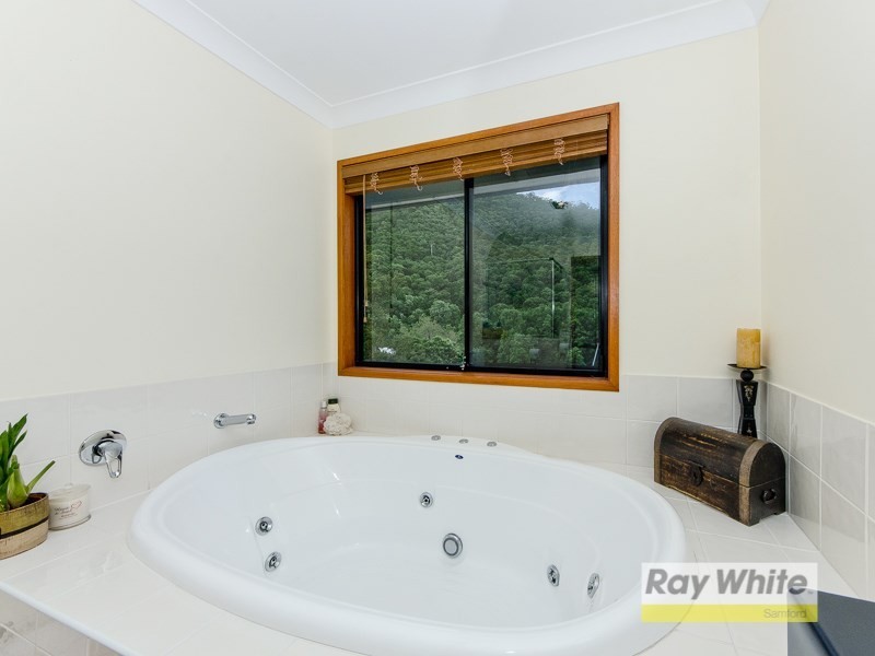 16 Woodglen Court, Samford Valley QLD 4520