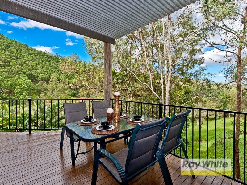16 Woodglen Court, Samford Valley QLD 4520