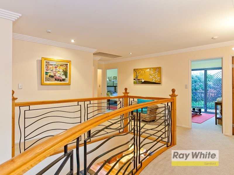 10 Camara Court, Eatons Hill QLD 4037