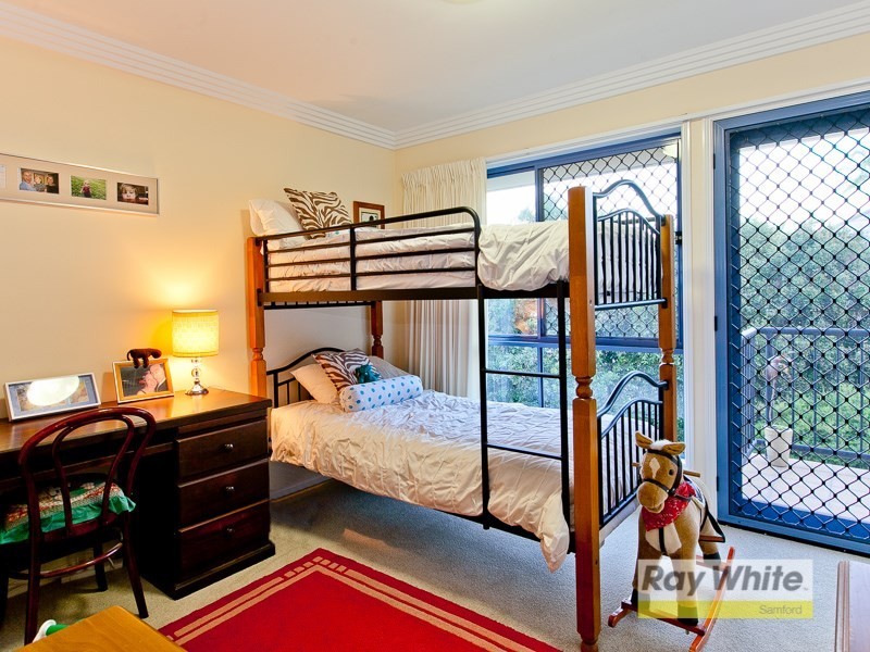 10 Camara Court, Eatons Hill QLD 4037