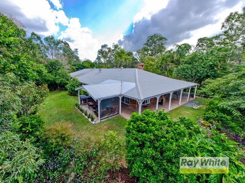 10 Grandview Court, Camp Mountain QLD 4520