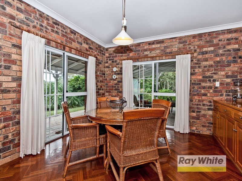 10 Grandview Court, Camp Mountain QLD 4520