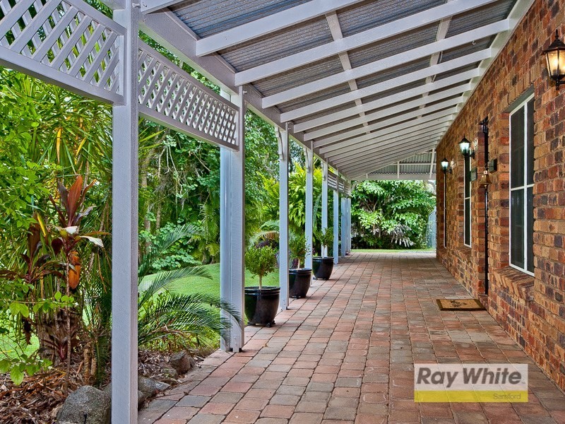 10 Grandview Court, Camp Mountain QLD 4520