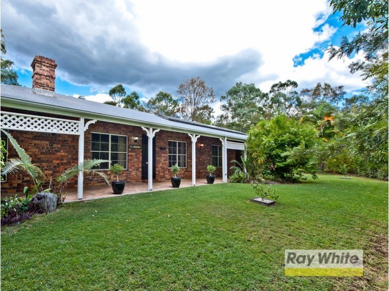 10 Grandview Court, Camp Mountain QLD 4520